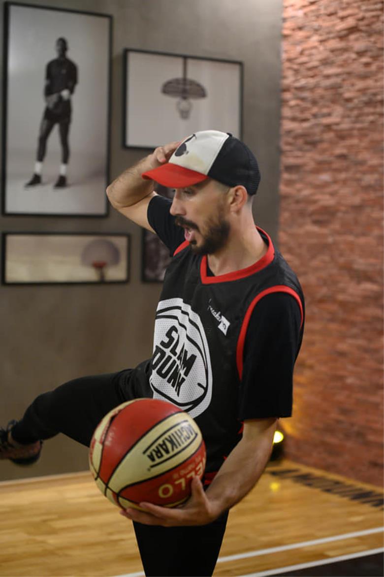 Opening SLAMDUNK athletics store